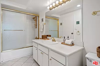 4265 Marina City Dr #1005, Marina del Rey, CA 90292 - Photo 17