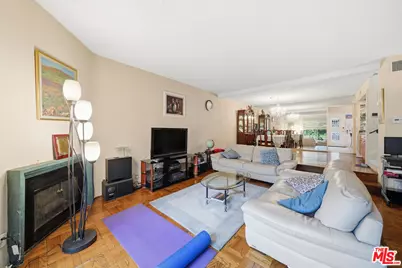 5889 Clinton St, Los Angeles, CA 90004 - Photo 5
