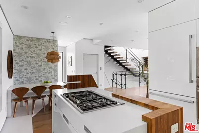 647 Mildred Ave, Venice, CA 90291 - Photo 11