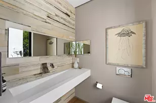 647 Mildred Ave, Venice, CA 90291 - Photo 13