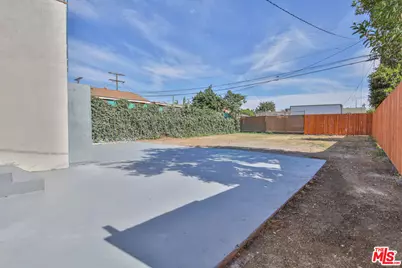 3312 Hyde Park Blvd, Los Angeles, CA 90043 - Photo 33