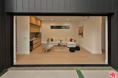 3621 Moore St, Los Angeles, CA 90066 - Photo 39