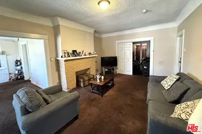 1620 West Blvd, Los Angeles, CA 90019 - Photo 3