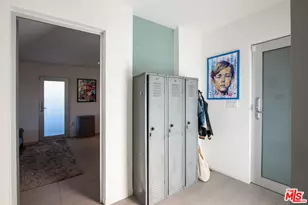 6830 Cahuenga Park Trail, Los Angeles, CA 90068 - Photo 29