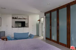 6830 Cahuenga Park Trail, Los Angeles, CA 90068 - Photo 17