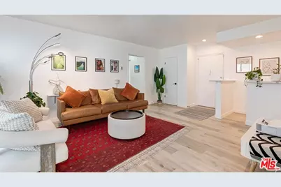 5376 Fairview Blvd #102, Los Angeles, CA 90056 - Photo 3