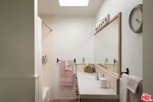 2907 El Caminito St, La Crescenta, CA 91214 - Photo 33