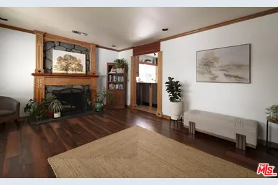 2907 El Caminito St, La Crescenta, CA 91214 - Photo 7