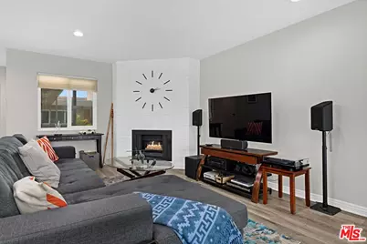 11337 Nebraska Ave #303, Los Angeles, CA 90025 - Photo 5