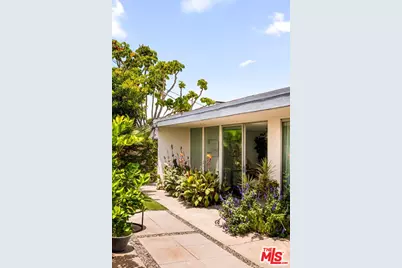 6427 S Halm Ave, Los Angeles, CA 90056 - Photo 59