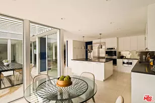 6427 S Halm Ave, Los Angeles, CA 90056 - Photo 31