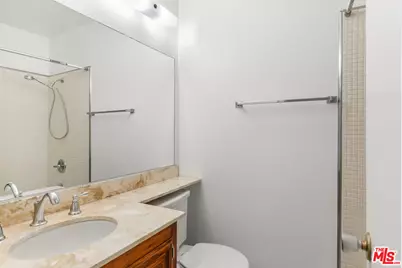 26834 Avenue Of The Oaks #D, Newhall, CA 91321 - Photo 19