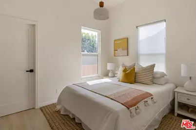560 N Westlake Ave, Los Angeles, CA 90026 - Photo 15