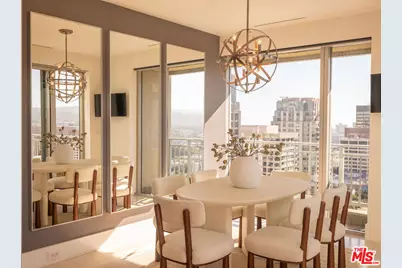 10727 Wilshire Blvd #Ph2, Los Angeles, CA 90024 - Photo 17