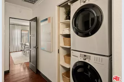8955 Beverlywood St, Los Angeles, CA 90034 - Photo 43
