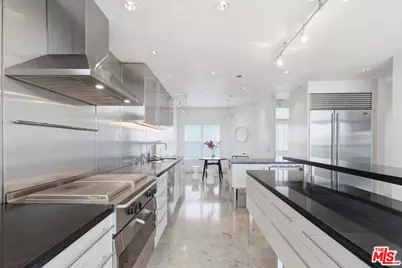 2115 3rd St #203, Santa Monica, CA 90405 - Photo 7
