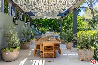 365 Norcroft Ave, Los Angeles, CA 90024 - Photo 19