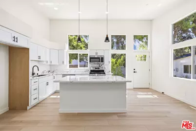22320 Itasca St, Chatsworth, CA 91311 - Photo 21