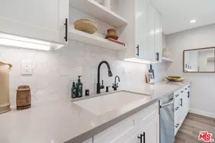 930 California Ave, Santa Monica, CA 90403 - Photo 11
