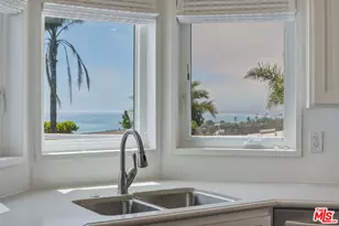29500 Heathercliff Rd, Malibu, CA 90265 - Photo 9