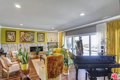 4152 Terraza Dr, Los Angeles, CA 90008 - Photo 9