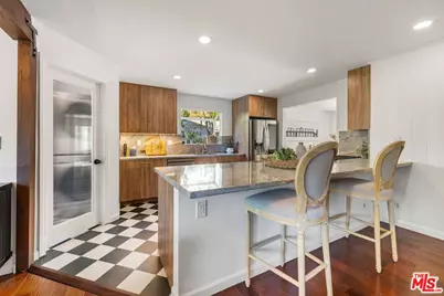 4638 Saltillo St, Woodland Hills, CA 91364 - Photo 13