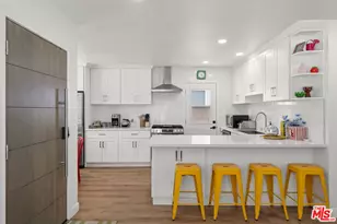3037 Pacific Ave, Long Beach, CA 90806 - Photo 7