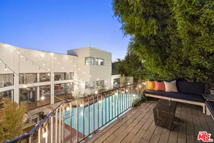 2549 Canyon Oak Dr, Los Angeles, CA 90068 - Photo 21