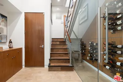 17713 Posetano Rd, Pacific Palisades, CA 90272 - Photo 15
