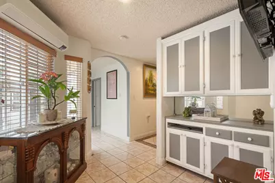 2562 Kurt Ave, Commerce, CA 90040 - Photo 25