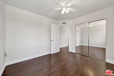 7901 Babcock Ave, North Hollywood, CA 91605 - Photo 19