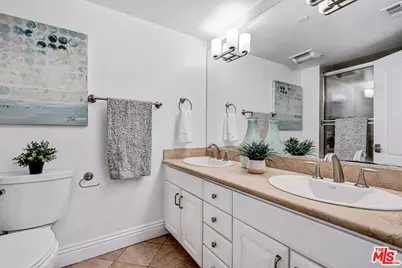 1520 S Shenandoah St #304, Los Angeles, CA 90035 - Photo 17