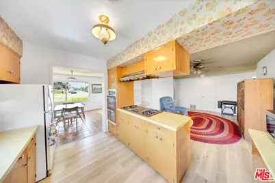 635 Ramona Ave, La Verne, CA 91750 - Photo 23
