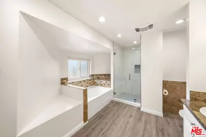 17493 Kaison Cir, Riverside, CA 92508 - Photo 11