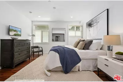 447 N Doheny Dr #102, Beverly Hills, CA 90210 - Photo 25