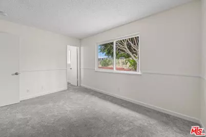 6419 N Amherst St, Moorpark, CA 93021 - Photo 11