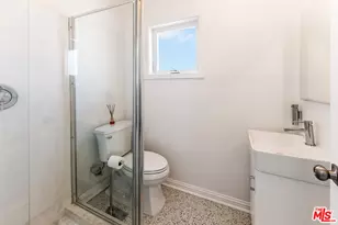 1253 S Rimpau Blvd, Los Angeles, CA 90019 - Photo 29
