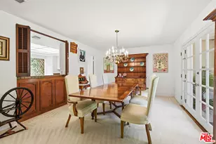 2788 Bottlebrush Dr, Los Angeles, CA 90077 - Photo 25
