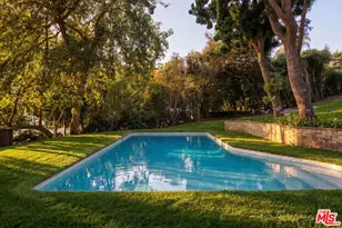 1027 Ridgedale Dr, Beverly Hills, CA 90210 - Photo 17