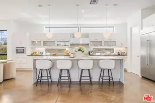 1724 Pine St, Santa Monica, CA 90405 - Photo 11