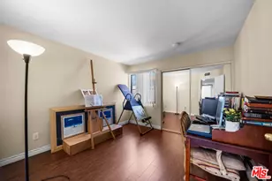 554 E San Jose Ave, Burbank, CA 91501 - Photo 25