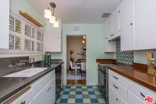 5383 Village Green, Los Angeles, CA 90016 - Photo 7