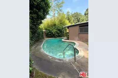 2528 Hutton Dr, Beverly Hills, CA 90210 - Photo 25
