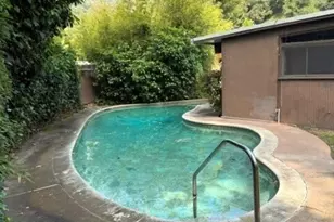 2528 Hutton Dr, Beverly Hills, CA 90210 - Photo 25