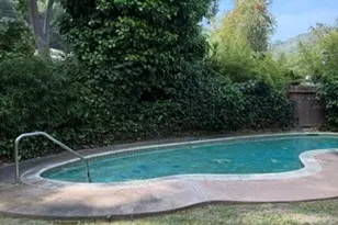 2528 Hutton Dr, Beverly Hills, CA 90210 - Photo 27