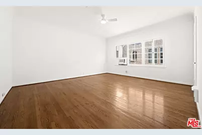 361 N Mansfield Ave, Los Angeles, CA 90036 - Photo 23