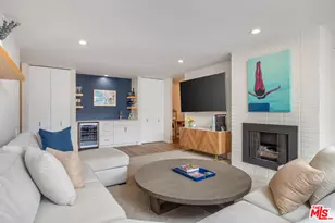 809 S Bundy Dr, Los Angeles, CA 90049 - Photo 1