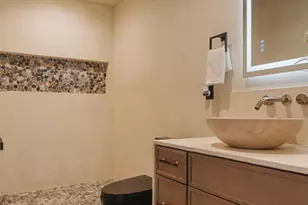 2474 Silver Ridge Ave, Los Angeles, CA 90039 - Photo 29