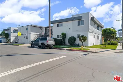 13406 S Vermont Ave, Gardena, CA 90247 - Photo 5