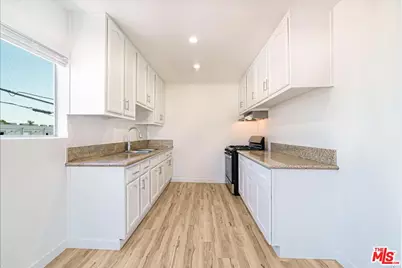 13406 S Vermont Ave, Gardena, CA 90247 - Photo 7